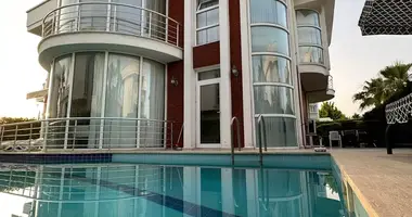 Mieszkanie 5 pokojów w Serik, Turcja