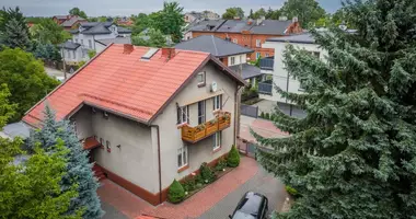 5 room house in Pruszkow, Poland