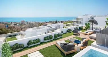 Villa 3 chambres avec Gym, avec Au bord de la mer, avec obschestvennyy basseyn public pool dans Marbella, Espagne