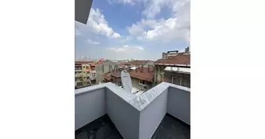 Apartamento 2 habitaciones con ascensor, con Tour online en Zeytinburnu, Turquía