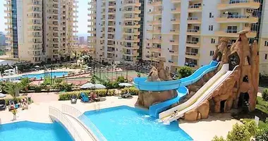 3 room apartment with elevator, with sea view, with swimming pool in Alanya, Turkey