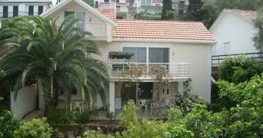 Haus 4 Schlafzimmer in Krasici, Montenegro