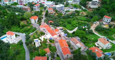 Terrain dans Rijeka-Rezevici, Monténégro