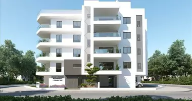 Penthouse 5 rooms with parking, with terrace, with garden in Larnaca, Cyprus