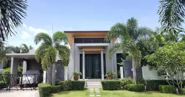 Villa 2 bedrooms with Double-glazed windows, with Furnitured, with Air conditioner in Phuket, Thailand