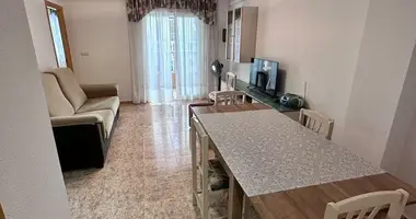 2 bedroom apartment in Torrevieja, Spain