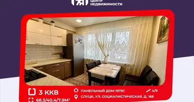 Apartamento 3 habitaciones en Slutsk, Bielorrusia