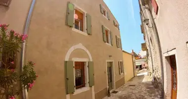 Hotel 164 m² in Porec, Croatia