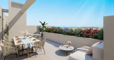 3 bedroom apartment in Estepona, Spain