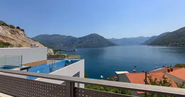 Apartamento 3 habitaciones en Morinj, Montenegro