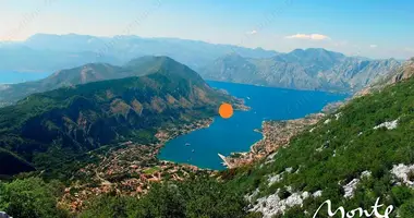 Terrain dans Kotor, Monténégro