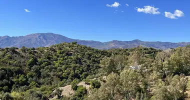 Grundstück in Estepona, Spanien