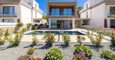 Villa 4 habitaciones en Chloraka, Chipre
