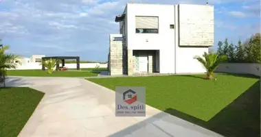 Villa 4 bedrooms with Double-glazed windows, with Balcony, with Furnitured in demos kassandras, Greece