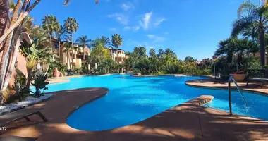 Apartamento 3 habitaciones en Marbella, Španjolska
