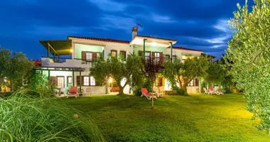 Hotel 200 m² en Nikiti, Grecia