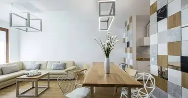 5 room apartment in Warsaw, Poland