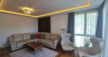 Mieszkanie 6 pokojów w Budva, Czarnogóra