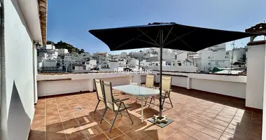Apartamento 3 habitaciones en Istan, Španjolska