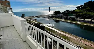 4 bedroom apartment in Fuengirola, Spain