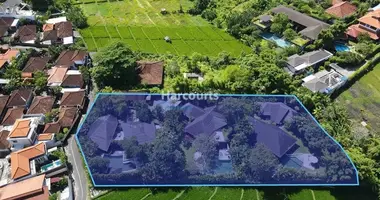 Villa 6 bedrooms in Kerobokan Kelod, Indonesia