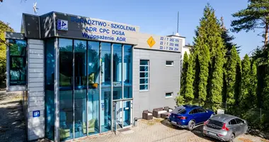 Nieruchomości komercyjne 485 m² w Bialuty, Polska