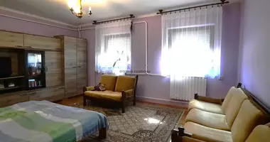 Дом 4 комнаты в Bekescsabai jaras, Венгрия