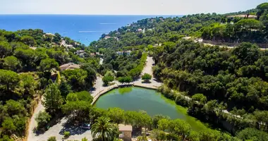 Вилла в Tossa de Mar, Испания