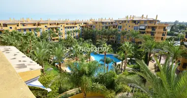 3 bedroom apartment in San Pedro Alcantara, Spain