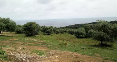 Участок земли в Astrida, Греция