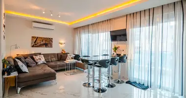 Penthouse 2 chambres avec Fenêtres double vitrage, avec Balcon, avec Meublesd dans Avsallar, Turquie