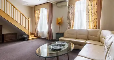 4 bedroom apartment in Central Administrative Okrug, Russia