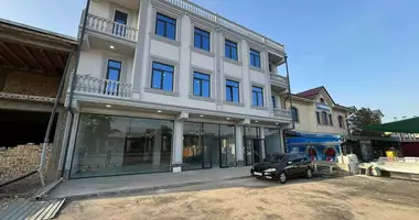 Коммерческое помещение 1 480 м² в Ташкент, Узбекистан