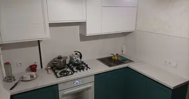 Apartamento 3 habitaciones en Minsk, Bielorrusia