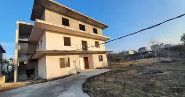 Villa in Rrashbull, Albania