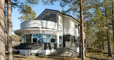 Вилла 5 комнат  с террасой, в хорошем состоянии, с бытовой техникой в Aboland, Финляндия