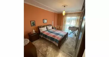 Wohnung 4 Zimmer in Durrës, Albanien