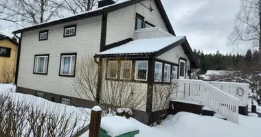 Dom w Imatra, Finlandia