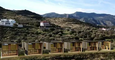 Villa  con Vistas al mar, con Jardín, con Vista a la montaña en Karavas, Chipre del Norte