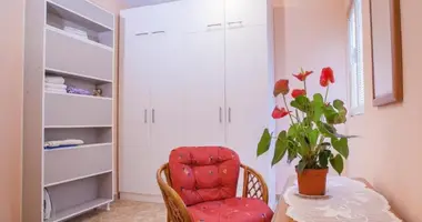 Haus 4 Schlafzimmer in Petrovac, Montenegro