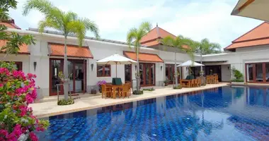 Villa 5 chambres avec Fenêtres double vitrage, avec Meublesd, avec Climatiseur dans Phuket, Thaïlande