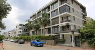 Apartamento 3 habitaciones en Muratpasa, Turquía