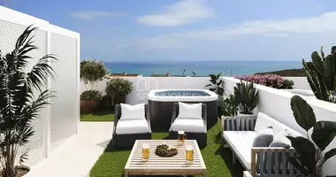 Penthouse 3 bedrooms with Balcony, with Air conditioner, with parking in Santa Pola, Spain