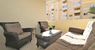 Apartamento 2 habitaciones en Estepona, Španjolska