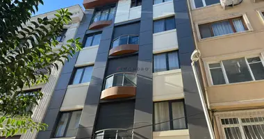 Apartamento 4 habitaciones con balcón, con Tour online en Marmara Region, Turquía
