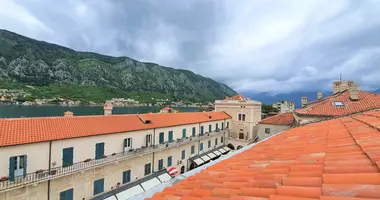Квартира 2 спальни в Котор, Черногория