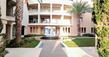 Penthouse 3 bedrooms in Paphos Municipality, Cyprus