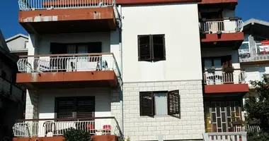 Haus 5 Schlafzimmer in Herceg Novi, Montenegro