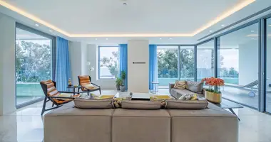 4 bedroom apartment in Koinoteta Agiou Tychona, Cyprus