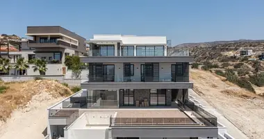 Maison 5 chambres dans Demos Agiou Athanasiou, Chypre
